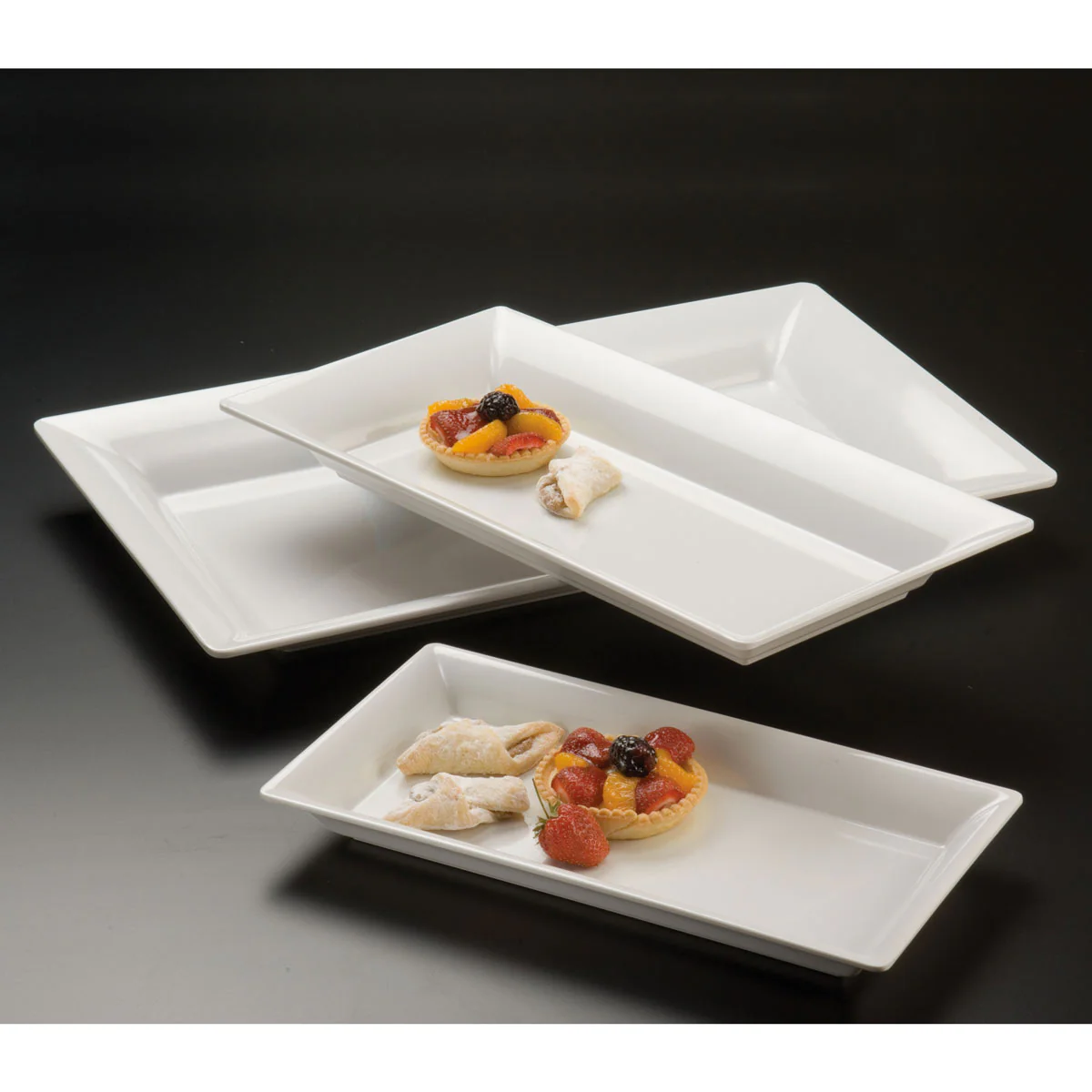 American Metalcraft MEL21 Rectangular White Melamine Platter, 21" x 13" - Image 2