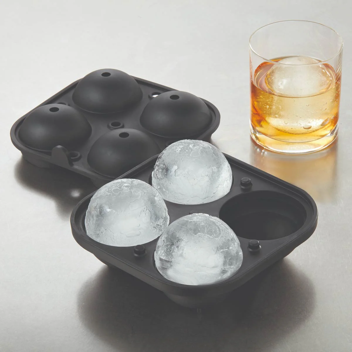 American Metalcraft SMSR4 Silicone 4-Sphere Ice Mold - Image 4