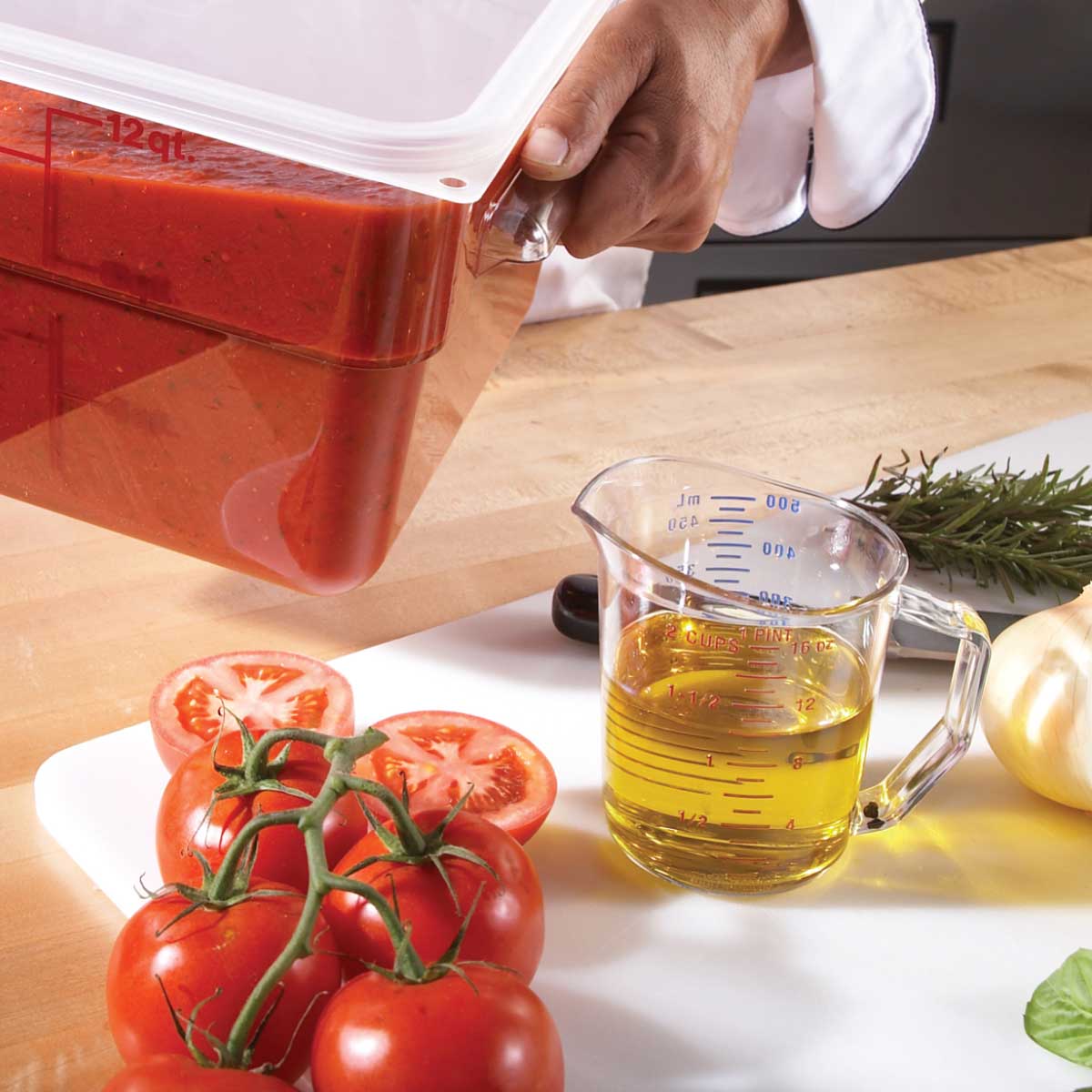 Cambro 50MCCW135 Camwear Measuring Cup, 1 pt. - Image 3