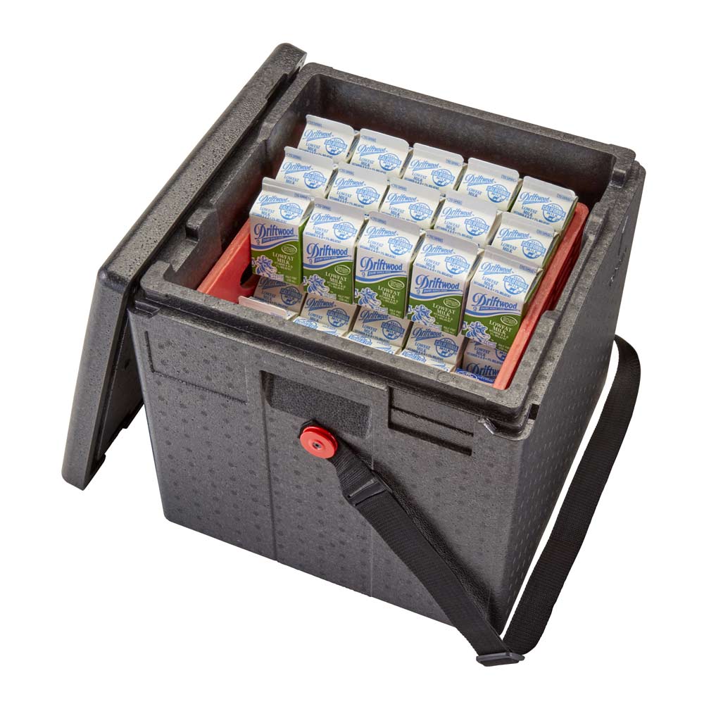 Cambro EPPMBWSTSW110 Cam GoBox Insulated Milk Crate Box, Black - Image 3