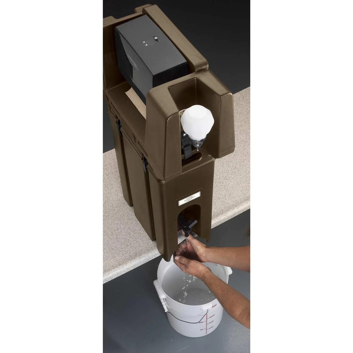 Cambro HWATD131 Handwashing Station w/ Multi-Fold Paper Towel & Soap Dispenser, Dark Brown - Image 4