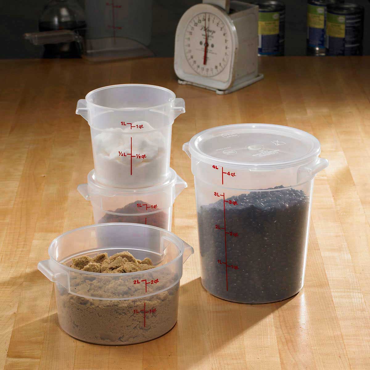 Cambro RFS2PP190 Round Storage Container, Translucent, 2 qt. - Image 3