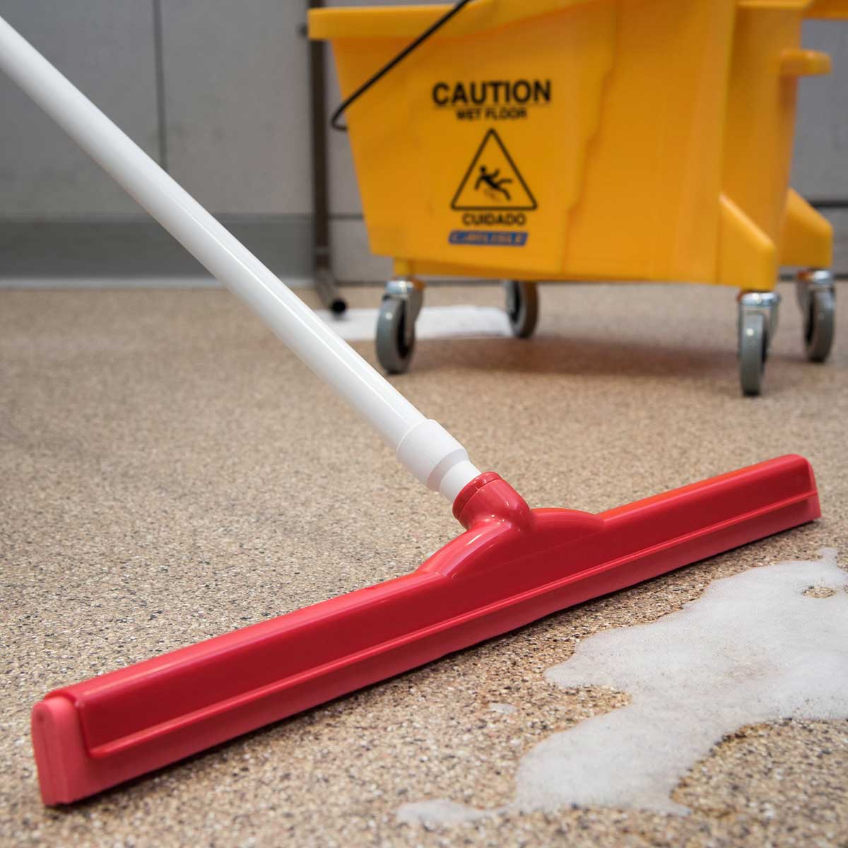 Carlisle 4156805 Sparta Double Foam Squeegee, Red, 24" - Image 4