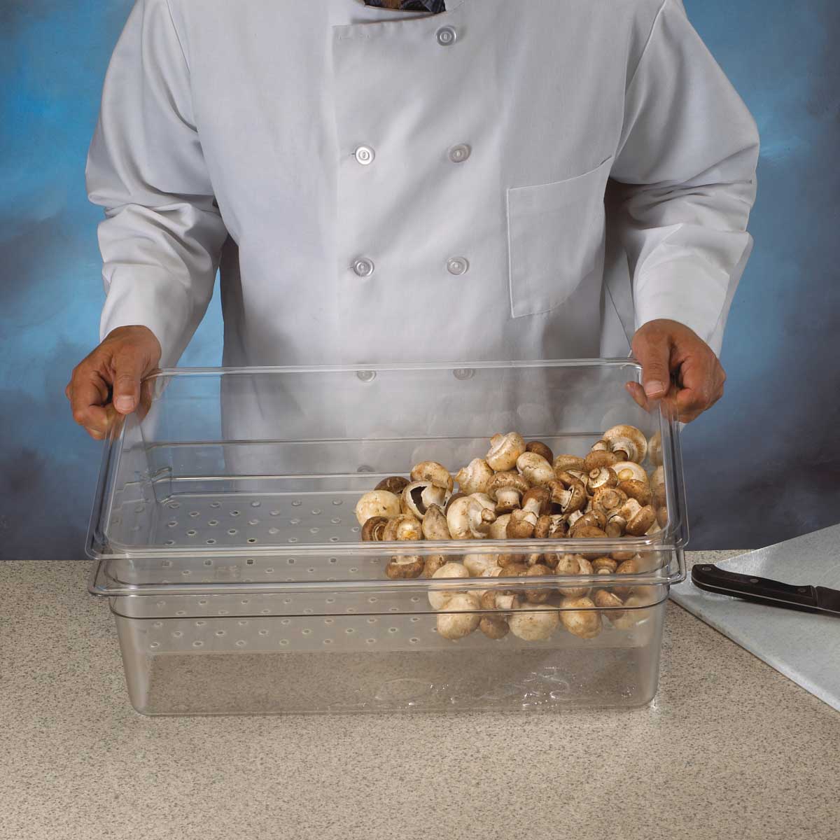 Culinary Essentials by Cambro 16CW135 Camwear Full Size Food Pan, Clear, 6" Deep - Image 2