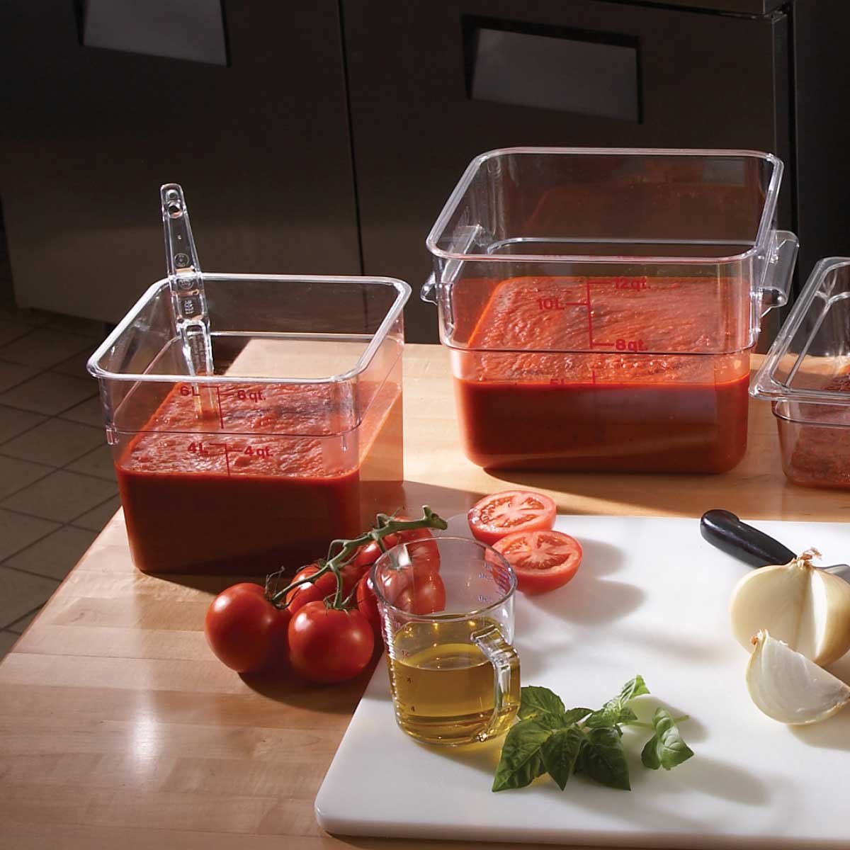 Culinary Essentials by Cambro 6SFSCW135 CamSquare Camwear Storage Container, Clear, 6 qt. - Image 3
