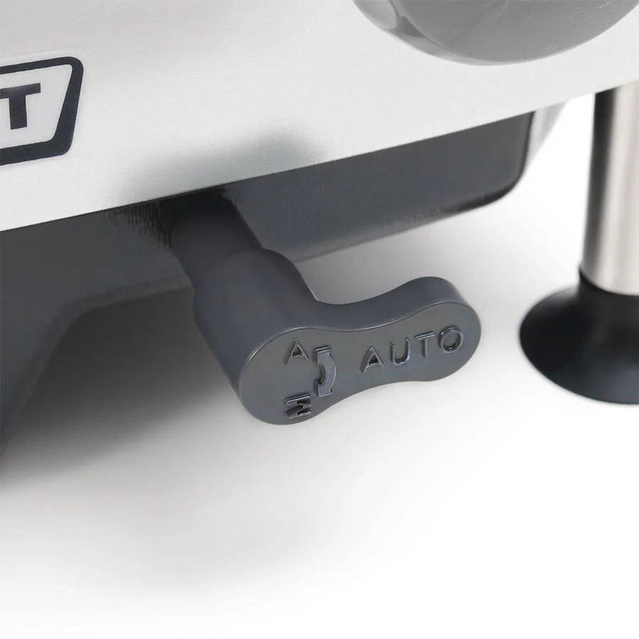 Hobart HS7N-1 HS Series Heavy Duty Electric Meat Slicer - Image 4