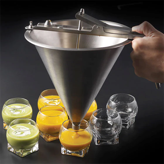Matfer 258825 Confectionary Funnel / Sauce Gun, 2 qt. - Image 2