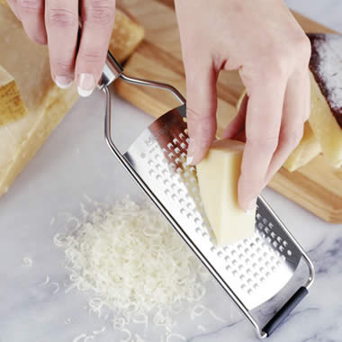 Microplane 38000 Professional Series Coarse Grater - Image 2