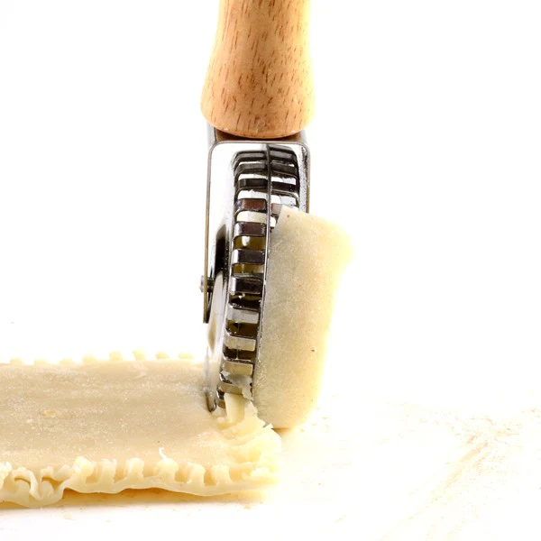 Norpro 3248 Ravioli / Dough Crimper - Image 4