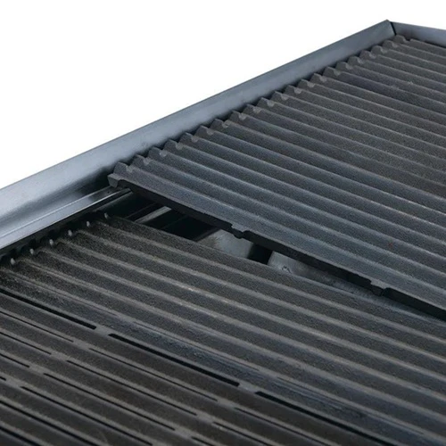 Dukers DCCB24 Gas Countertop Charbroiler, Radiant, 2 Burners, 24" - Image 5