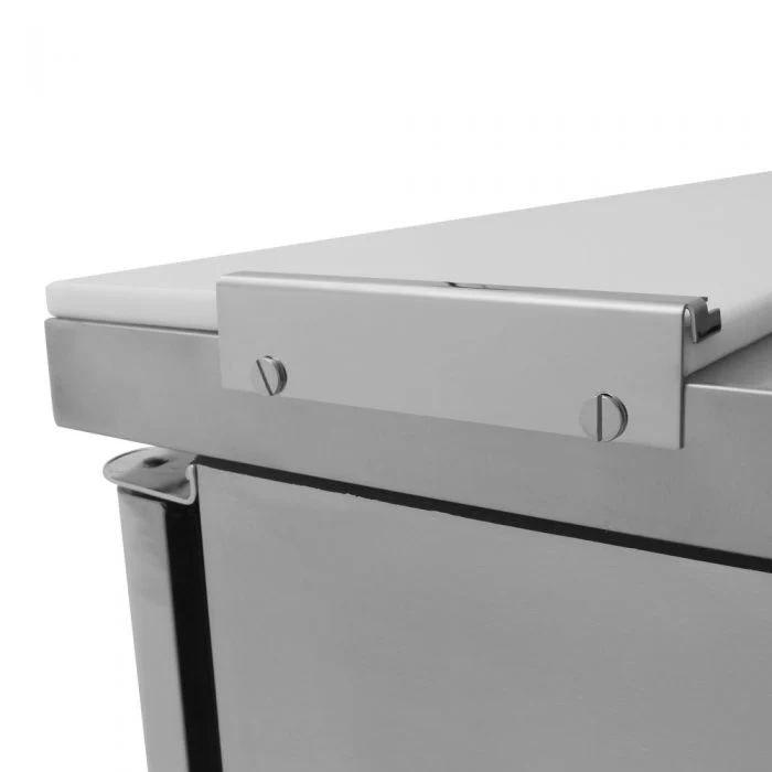 Turbo Air MST-28-N M3 Series Solid 1 Door Sandwich / Salad Refrigerated Prep Table, 27" - Image 5