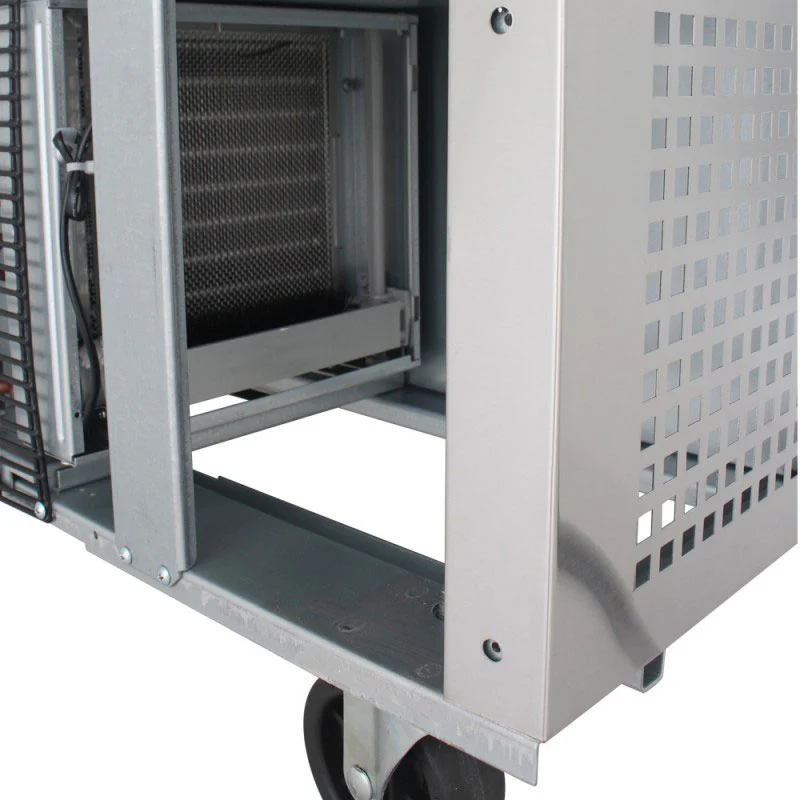 Turbo Air MUR-72-N M3 Series Solid 3 Door Undercounter Refrigerator, 72" - Image 5